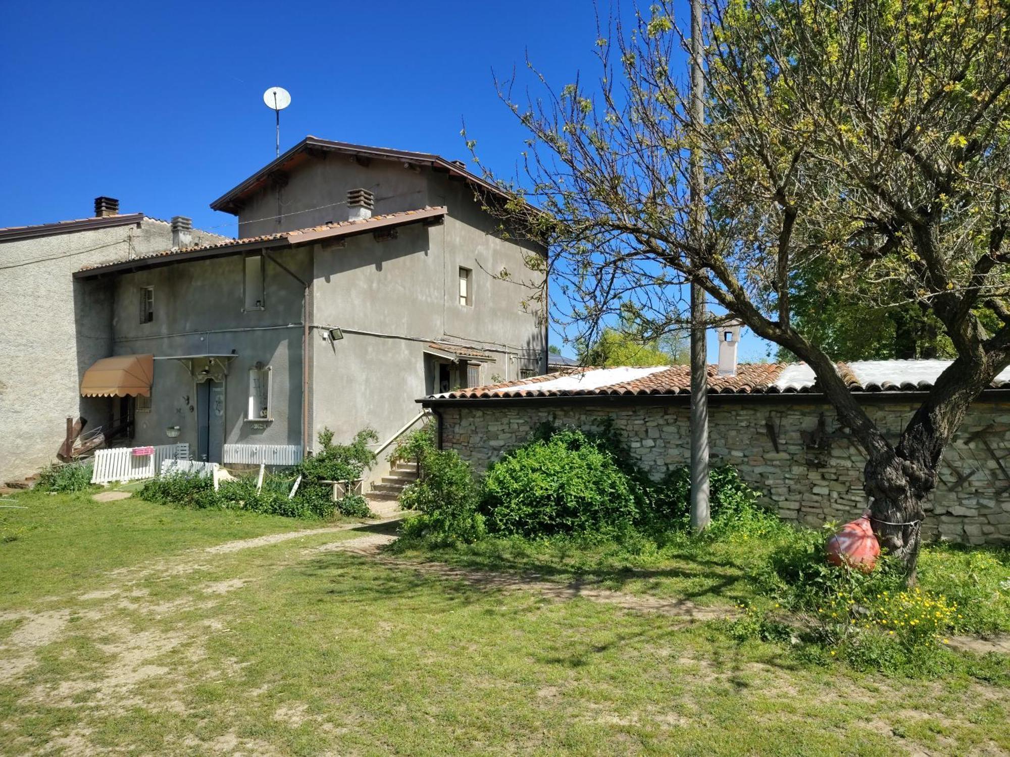 Bed and Breakfast La Baia Dei Lupi Rezzano Exterior foto